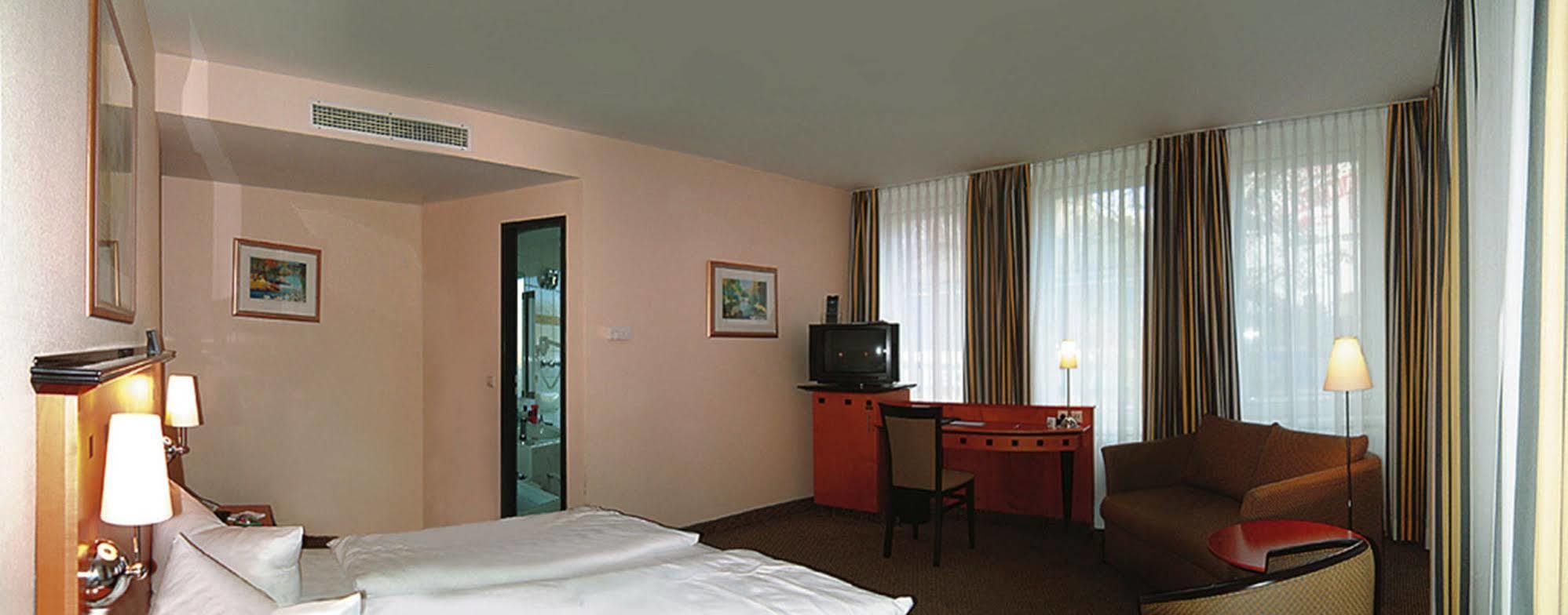 Hotel Alt Tempelhof Berlín Pokoj fotografie